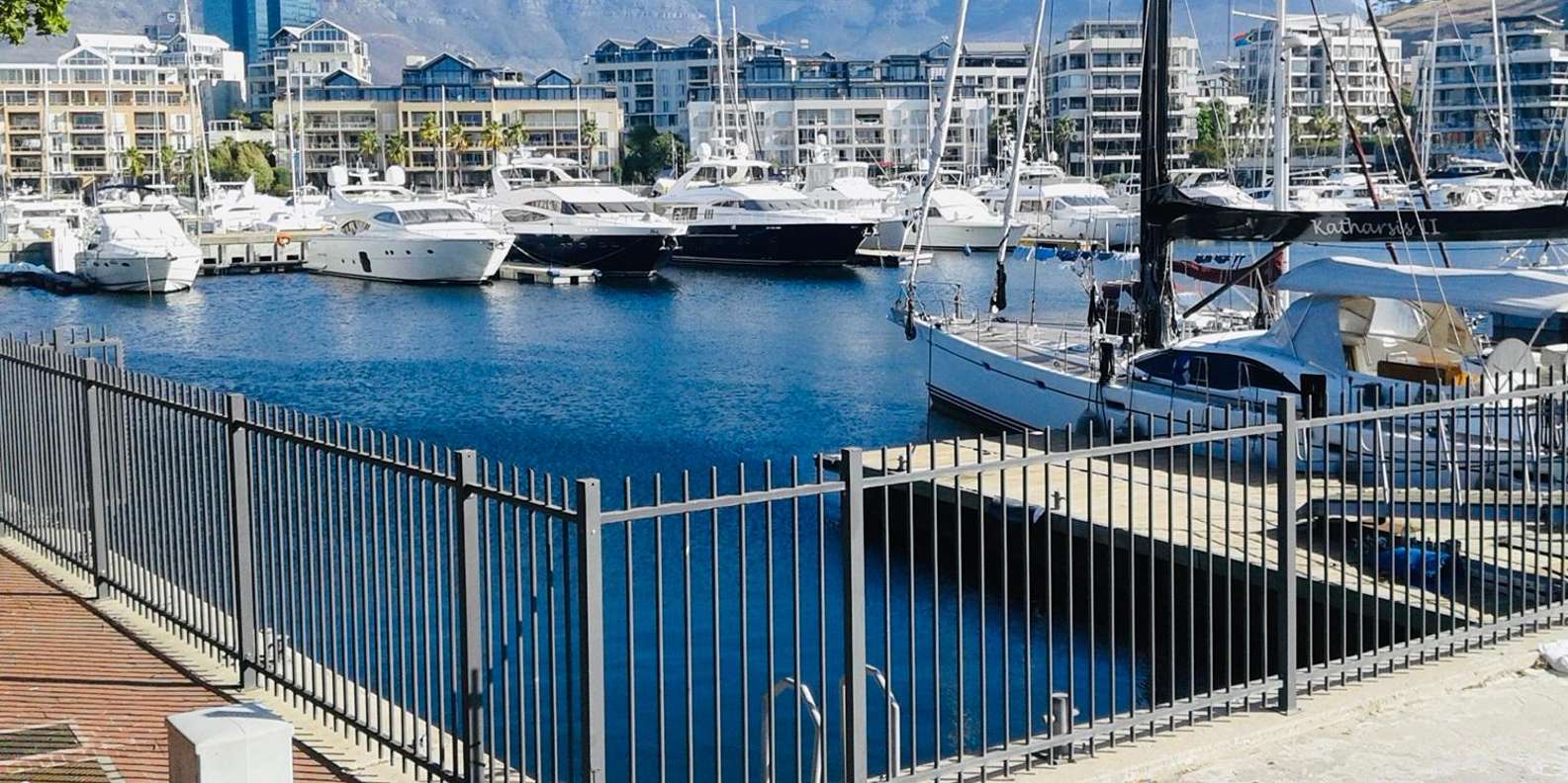 Cape Town: V&A Waterfront Walking Tour With a Local Taste - The Sum Up