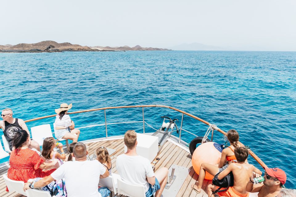 Corralejo: Return Ferry Ticket to Lobos Island Fuerteventura - The Sum Up