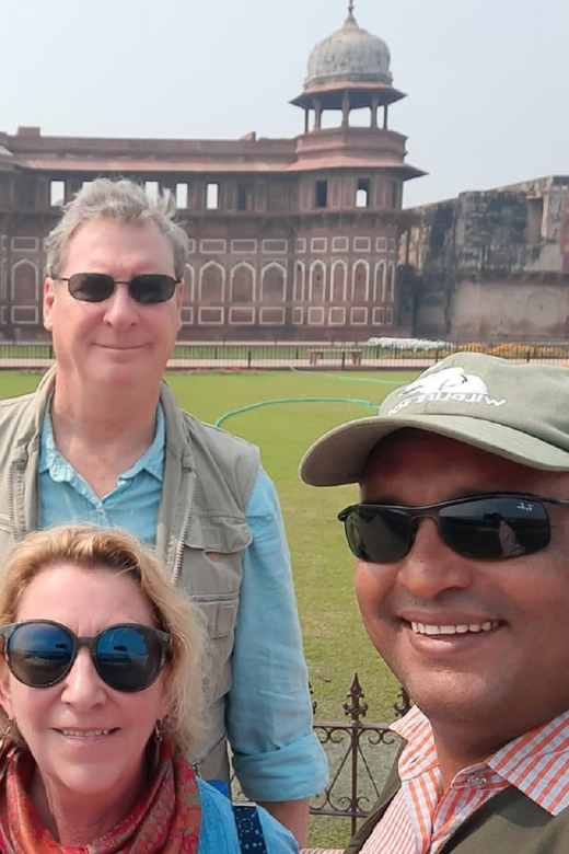 Delhi to Taj Mahal in a Day: Discover the Wonder of Agra - The Sum Up