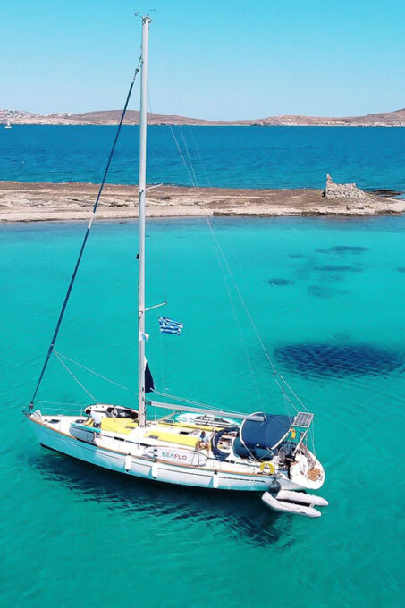 Delos-Rhenia Islands With Lunch/Drinks/Pick up Hotel/Cruises - Frequently Asked Questions
