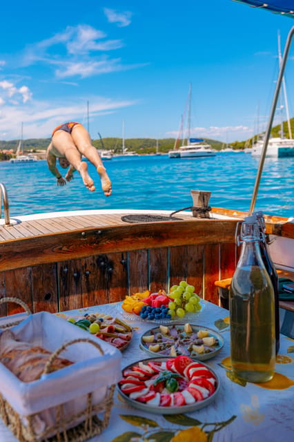 Korčula: Sail Away - Tour With Traditional Craftsmanship Boat - Frequently Asked Questions