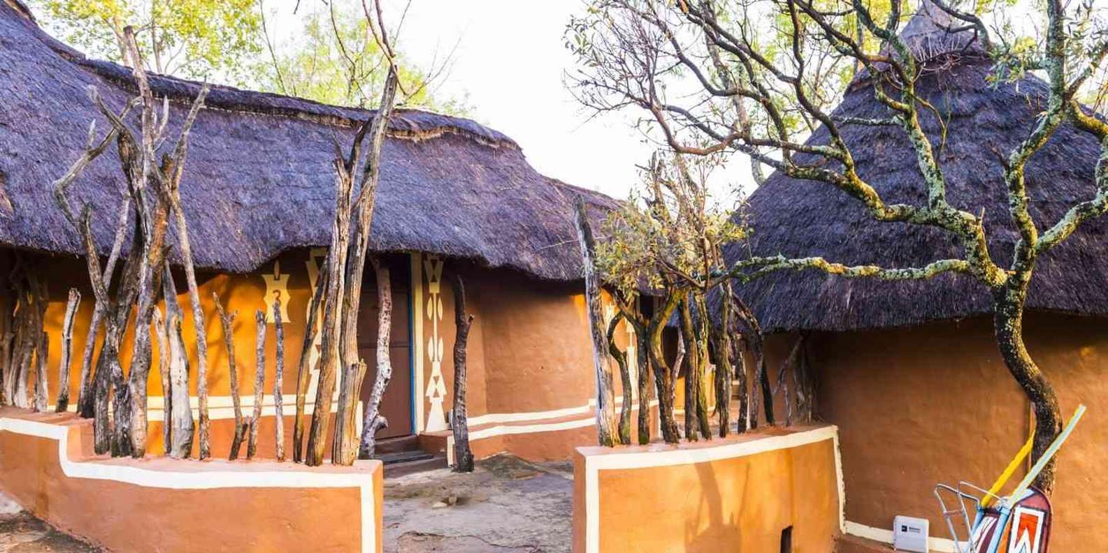 Lesedi Cultural Experience + Lunch or Dinner - What to Expect