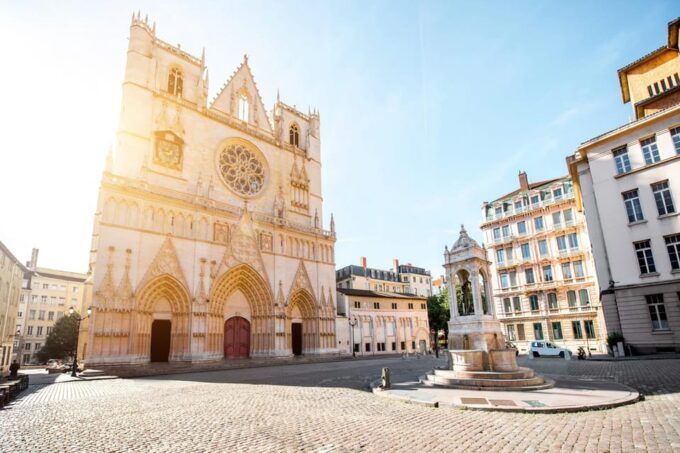 Lyon Old Town Tour With Vaporetto River Cruise Tickets - Frequently Asked Questions