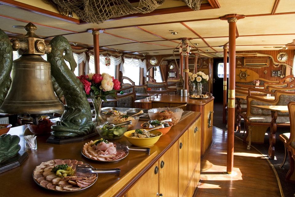 Prague: 2-Hour Lunch Cruise on the Vltava River - Frequently Asked Questions