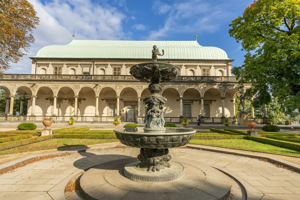 Prague: Castle Tour With Local Guide and Entry Ticket - Frequently Asked Questions