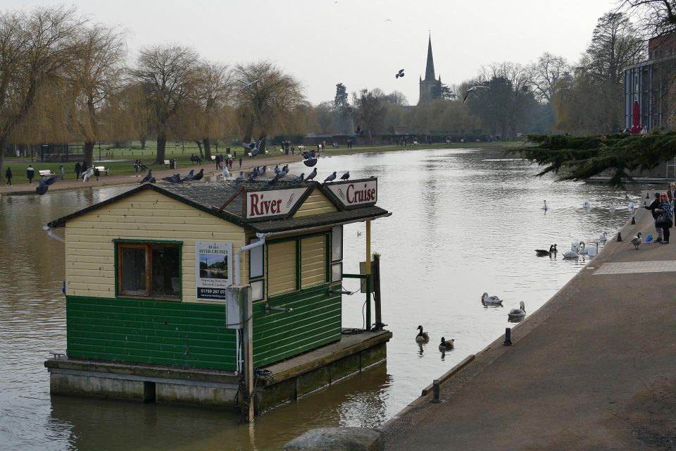 Stratford-Upon-Avon: The Famous Walk Talk Show - Frequently Asked Questions