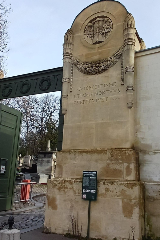 Who Killed Victor ? Escape Game at Père Lachaise Cemetery - Sum Up