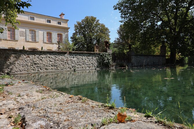 Aix-En-Provence Old Town, Wine & Art of Châteaux Beaupré & Bonisson Private Tour - Good To Know