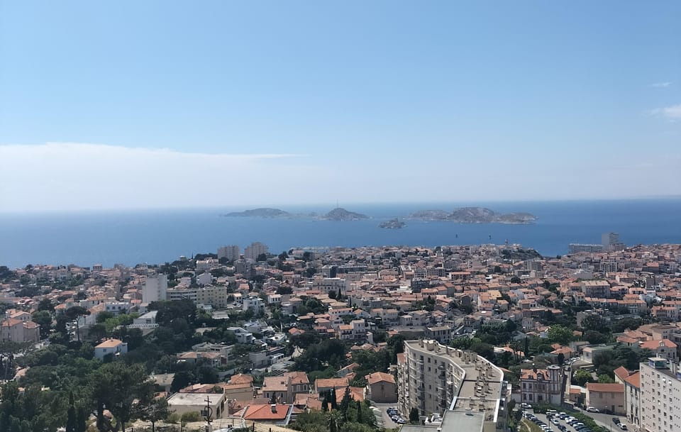 Aix or Marseille: Marseille & Wine Tour in Sainte Victoire - Key Points