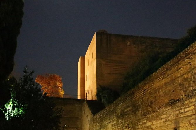 Alhambra Legend Tour - Tour Overview