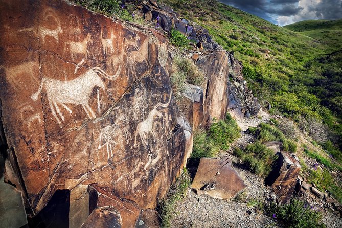 Ancient Petroglyphs of Tanbaly - UNESCO World Heritage - Good To Know