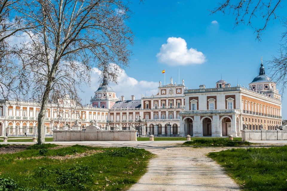 Aranjuez: Fast-Track Entry to the Royal Palace - Ticket Pricing and Inclusions