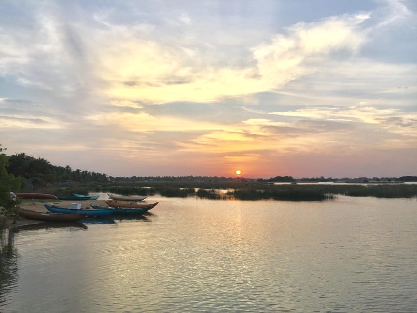 Arugambay :Pottuvil Lagoon Boat Safari Eco Tours - Good To Know