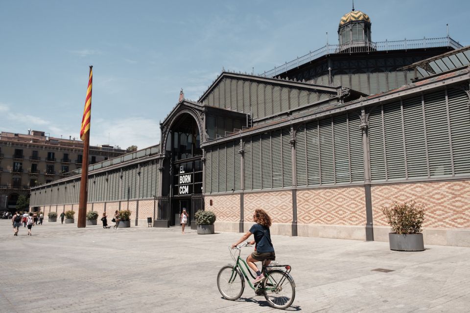 Barcelona: 3-Hour Bike Tour With a Local Guide - Good To Know