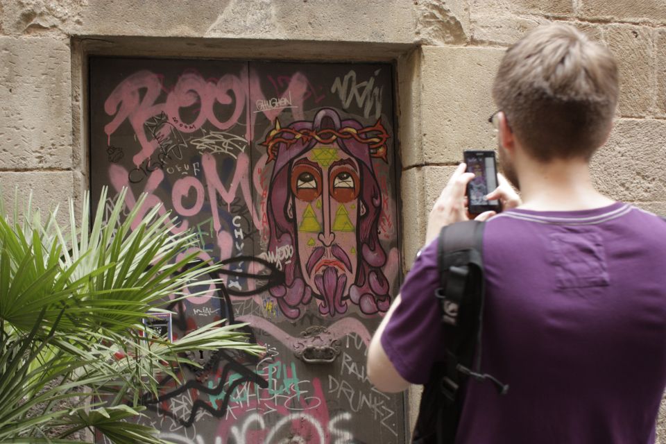 Barcelona: Raval Street Art and Graffiti Walking Tour - Good To Know