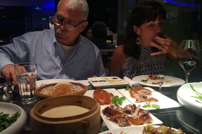 Beijing Evening Tour: Chaoyang Acrobatic Show With Peking Duck Dinner - Good To Know
