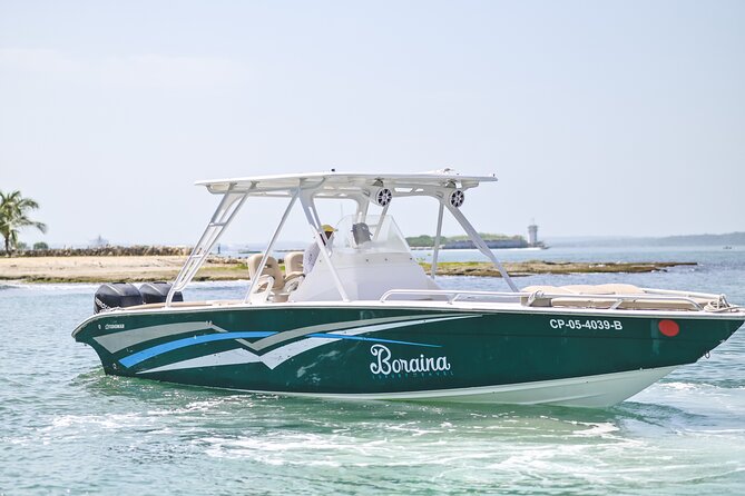 Boraina, 34 FT Luxury Boat Rental in Cartagena - About Your Stay