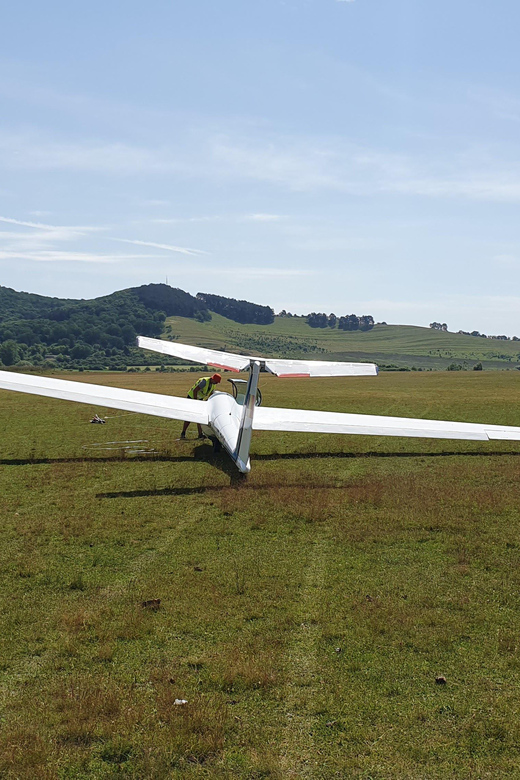 Brasov: Glider Flight Experience at Sanpetru Airfield - Good To Know