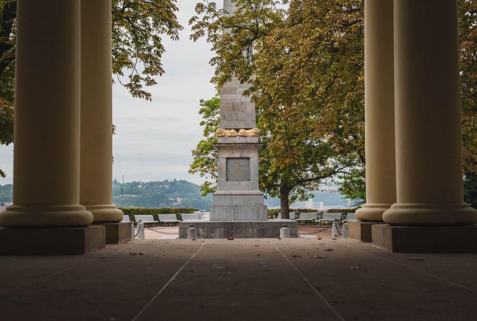 Brno: Private Walking Tour - Good To Know