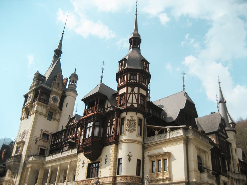 Bucharest: Dracula's Castle, Peleș Castle & Brașov Day Trip - Good To Know