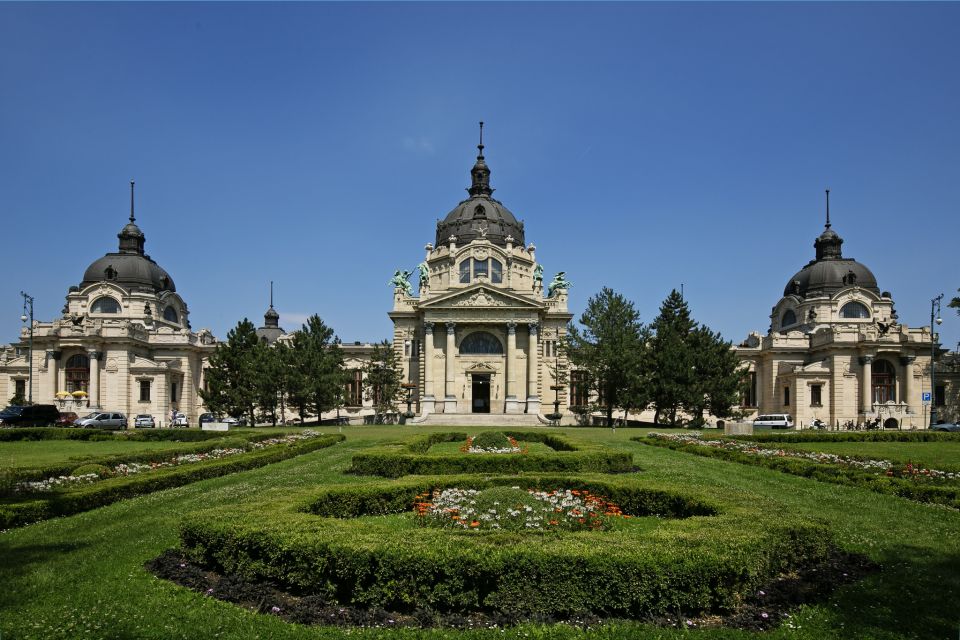 Budapest 3.5 Hour Private Walking Tour With Strudel Stop - Good To Know