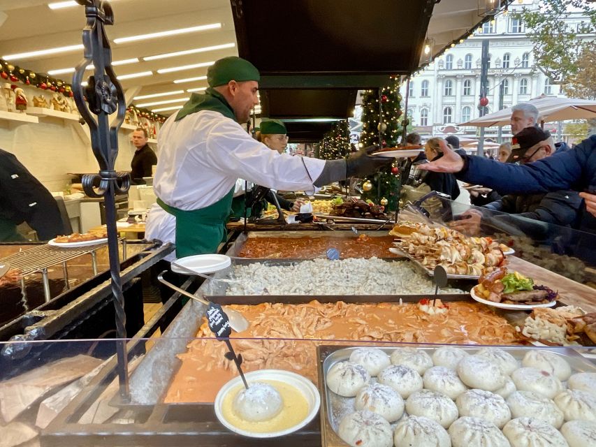 Budapest: Christmas Market Guided Walking Tour With Tastings - Good To Know