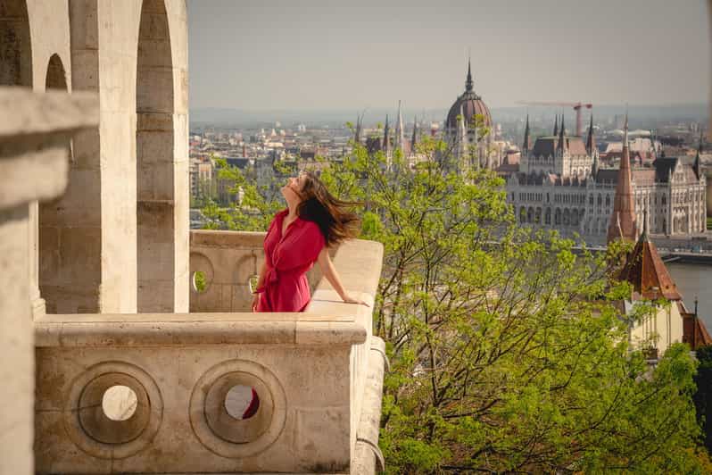 Budapest: Fast Private Photoshoot Session With Edited Photos - Good To Know