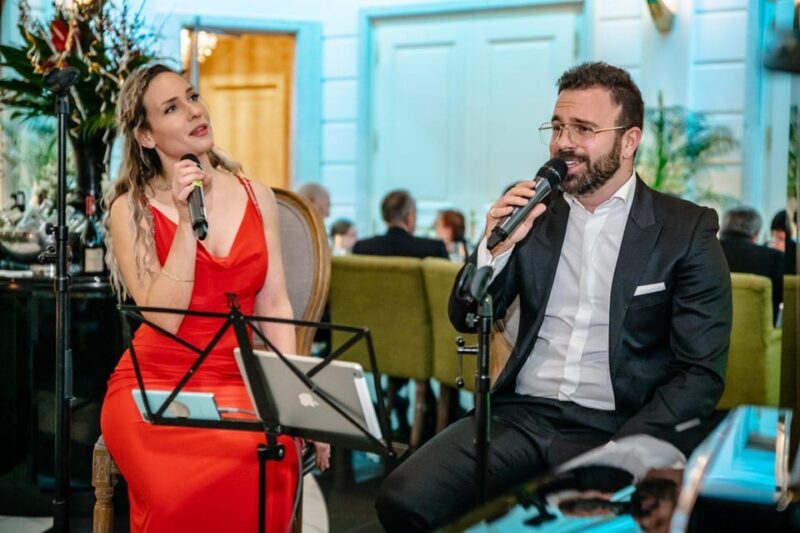 Budapest: Glamour of the Old Town With Dinner and Live Music - Good To Know