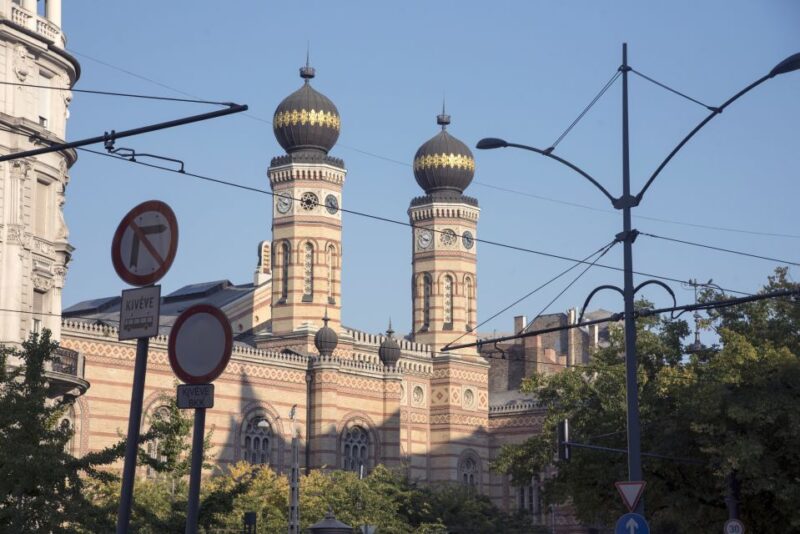 Budapest: Grand City Tour With Parliament Visit - Good To Know