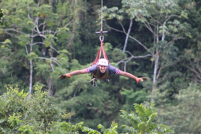 Bungee Jump With Canopy Ziplines and Long Superman Cable in the Way to La Fortuna - Bungee Jumping the La Balsa River