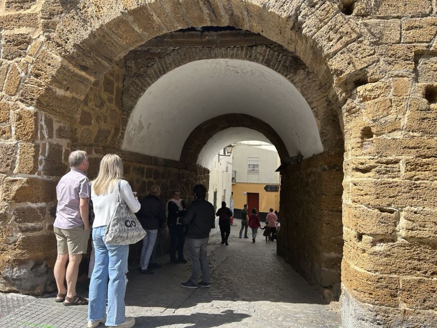 Cadiz: City Center Guided Walking Tour - Tour Overview and Details