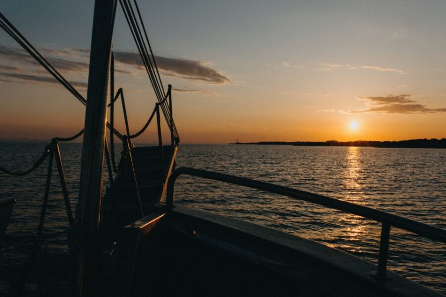 Calan Bosch: 2-Hour Sunset Sightseeing Tour - Tour Overview