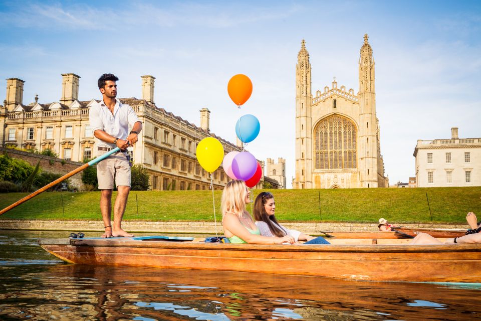 Cambridge: Shared Punting Tour With Guide - Tour Overview