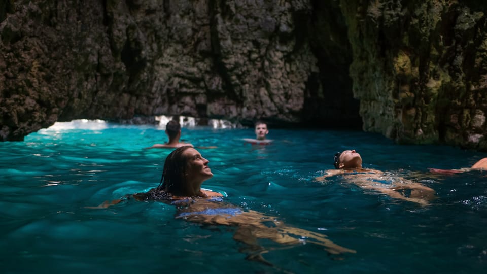 Cape Kamenjak: Kayak Tour With Cave Experience - Good To Know