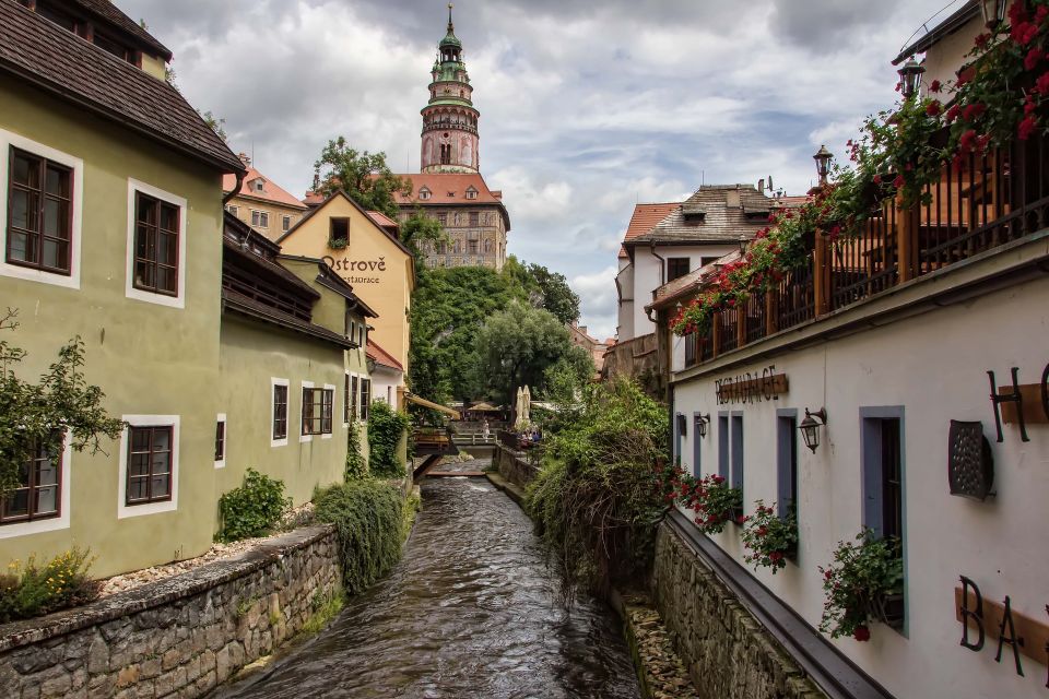 Cesky Krumlov Private Day Trip From Prague - Good To Know