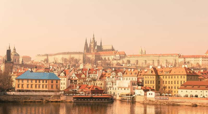 Charles Bridge and Prague Castle Walking Tour - Good To Know