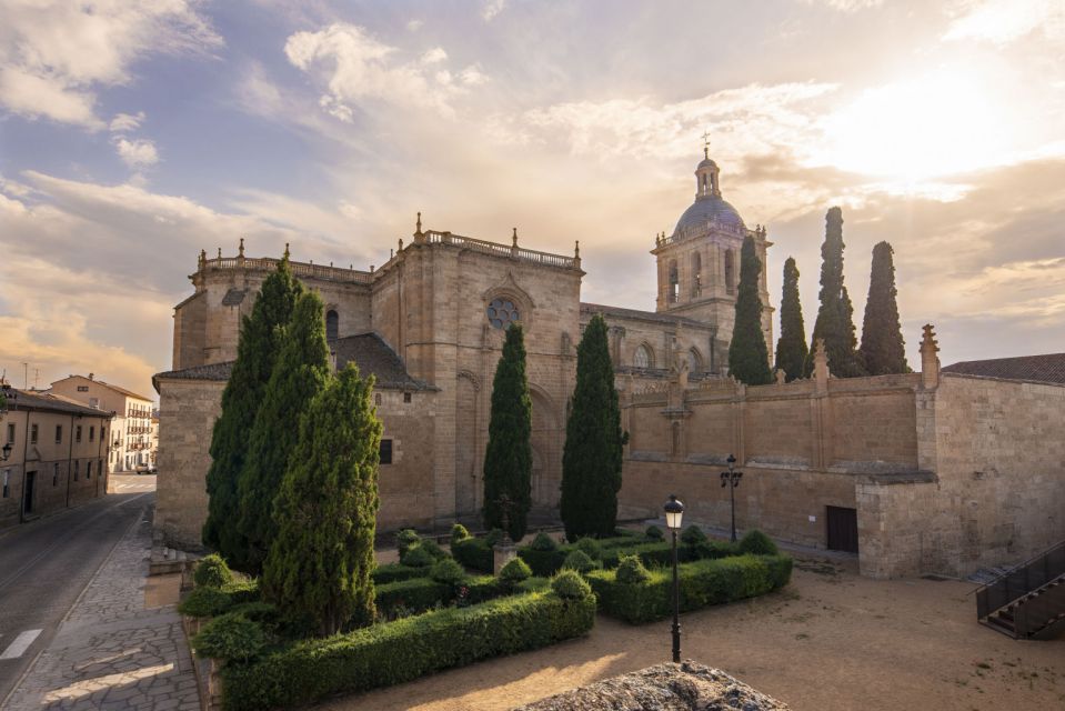 Ciudad Rodrigo: Cathedral of Santa Maria Entry Ticket - Good To Know