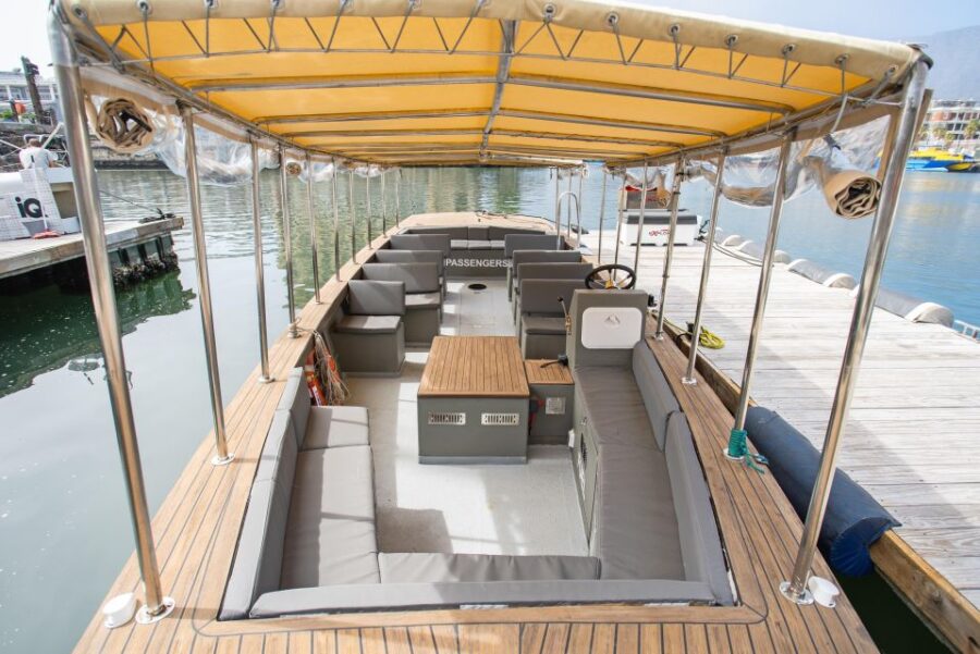 Classic Harbour Cruise on Vicky