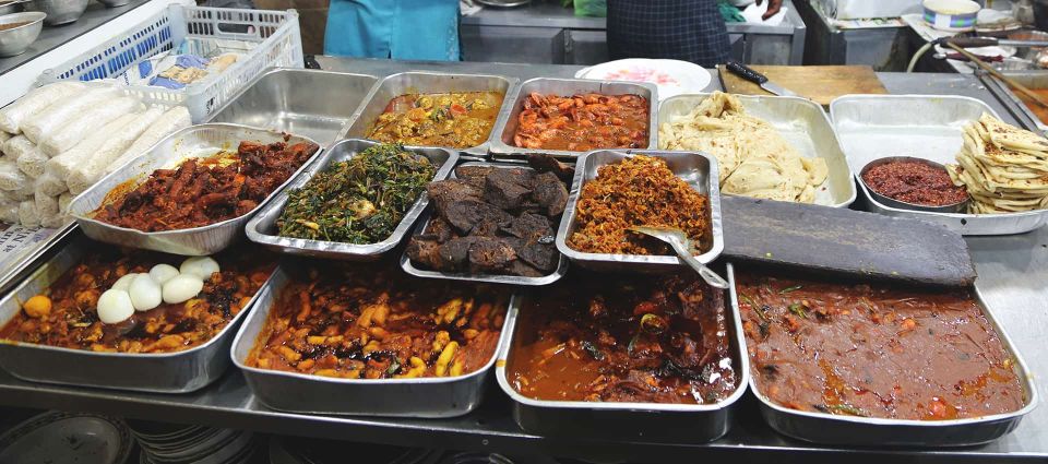 Colombo: Street Food Walking Tour With Transfer - Good To Know