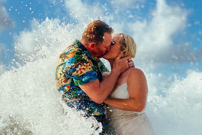 Conceptual and Surreal Wave Photography on Kauai - Good To Know