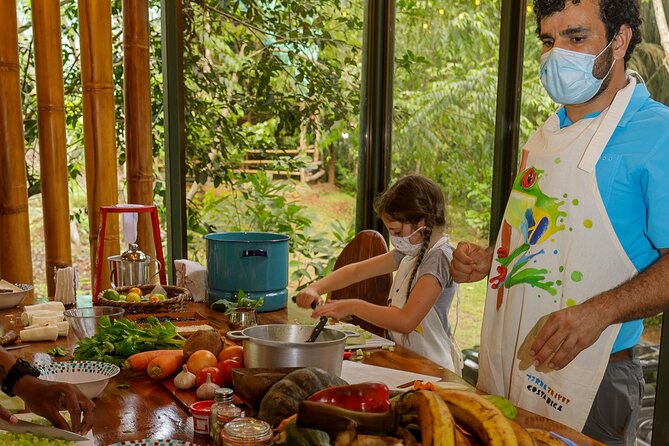 Cooking Class in Manuel Antonio With Medicinal Plants Garden Visit - Location and Rating