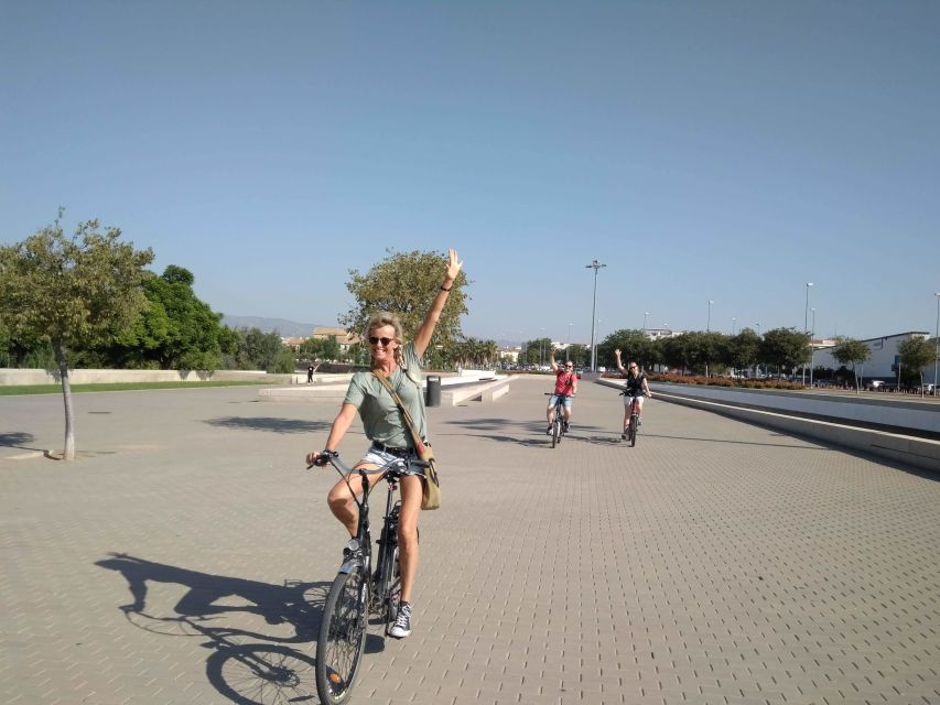 Córdoba Daily Highlights Bike Tour - Good To Know