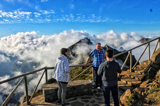 Curral Das Freiras & Peaks 4WD Tour - Overview of the Tour