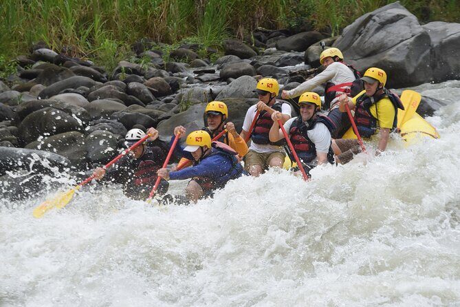 1 Day Pacuare River Rafting With Transportation and Lunch