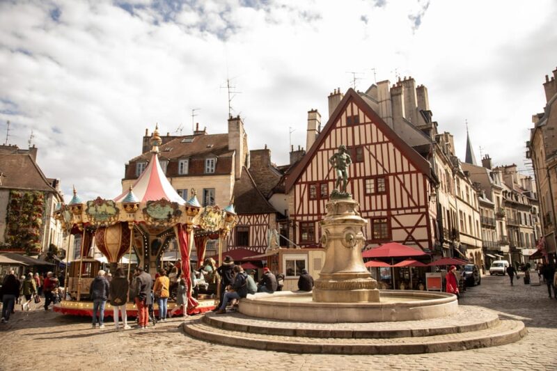 Dijon Historical City Center Private Walking Tour - Key Points