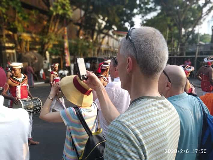 Discover Colombo With Tuk Tuk Tours Sri Lanka - Good To Know