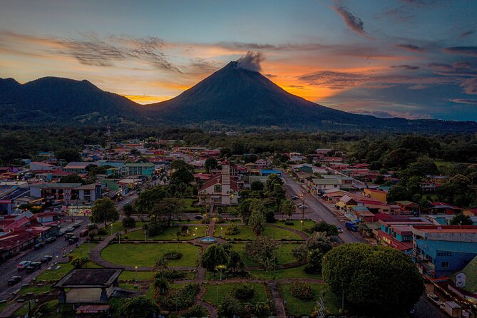 Exclusive Night Walk in La Fortuna and Natural Frog Garden . - Good To Know