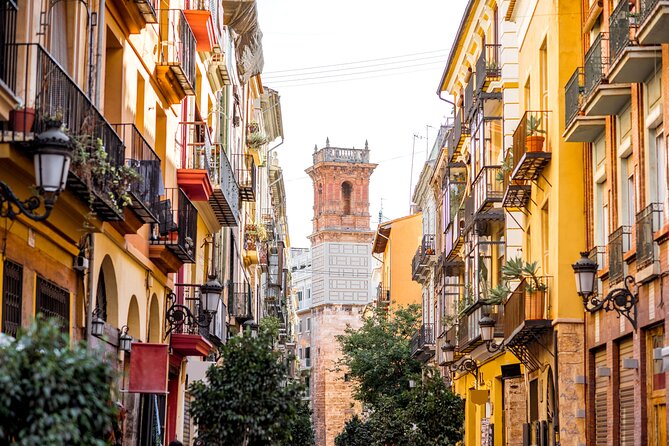 Explore the Instaworthy Spots of Valencia With a Local - Key Points