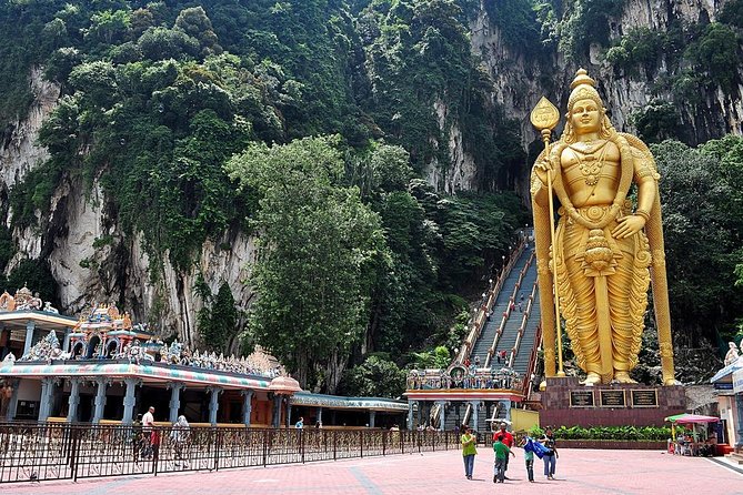 Fireflies Cruise With Batu Cave Visit and Seafood Dinner - Good To Know