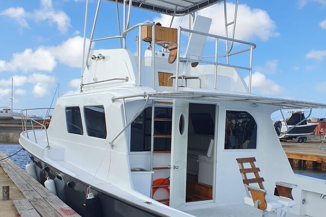 Fishing Activity in Oranjestad - Location and Meeting Point